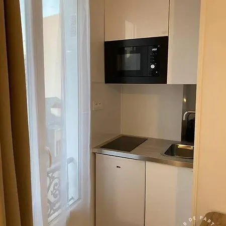 Studio Au Coeur Du 19e Appartement Paris